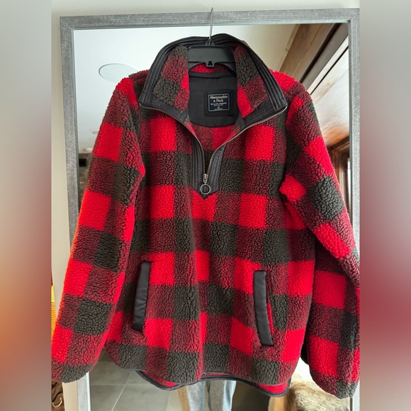 Abercrombie and Fitch flannel Sherpa half zip. - Picture 1 of 2